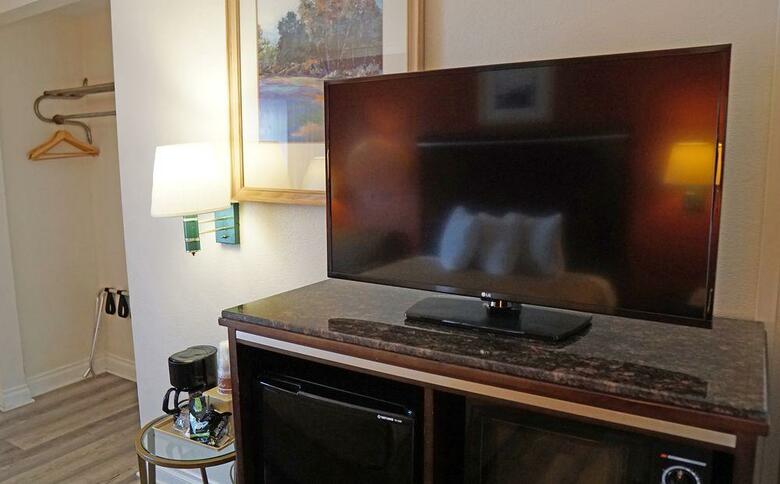 Hotel Redondo Inn And Suites