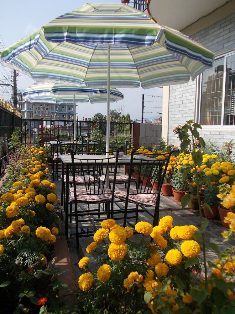 Hotel Harvest Moon Guest House