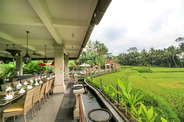 Hotel Om Ham Retreat And Resort