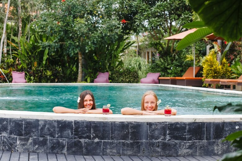 Hotel Om Ham Retreat And Resort