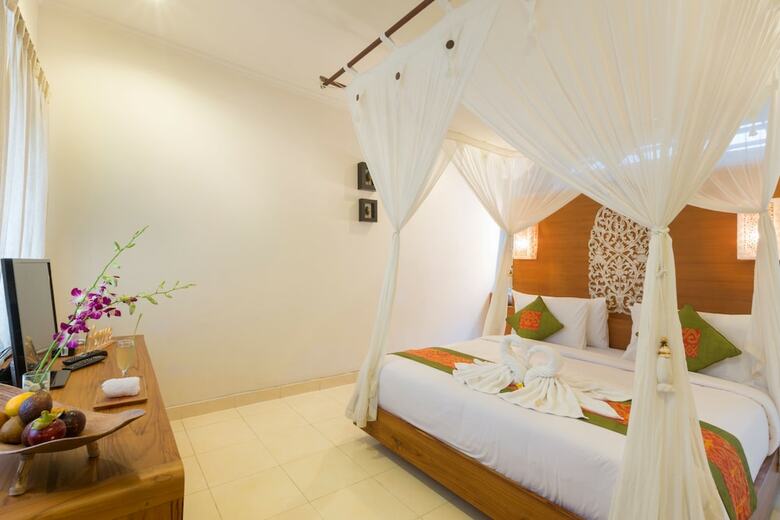 Hotel Om Ham Retreat And Resort