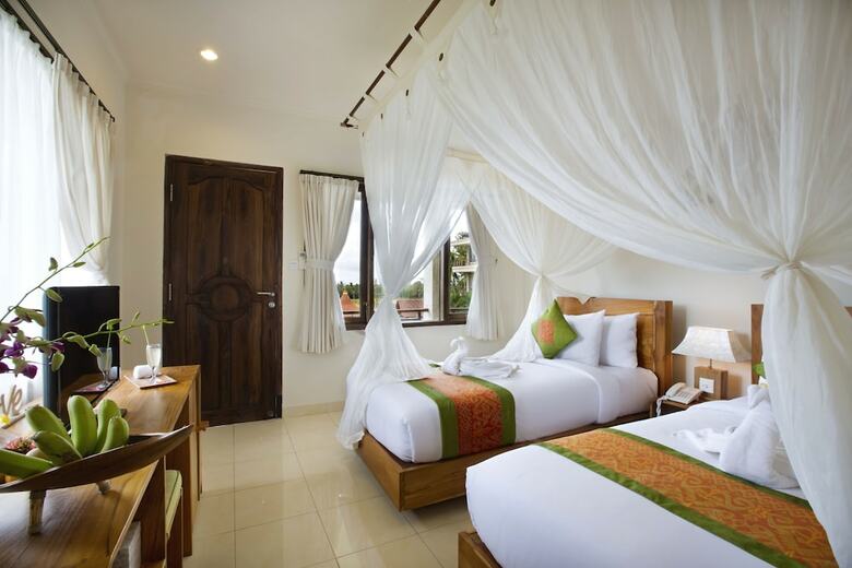 Hotel Om Ham Retreat And Resort