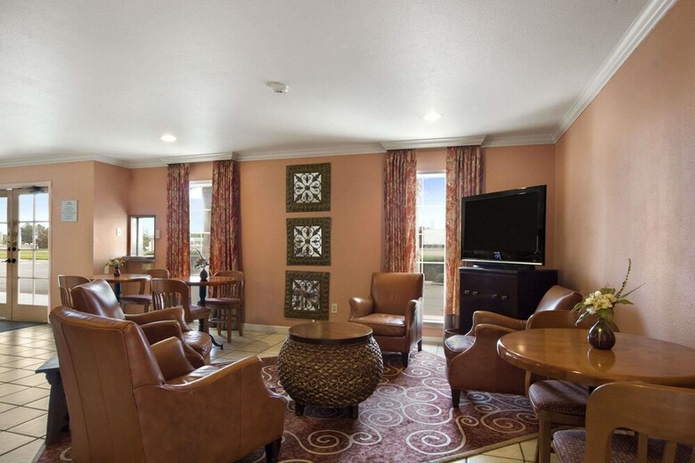 Hotel Howard Johnson By Wyndham Beaumont