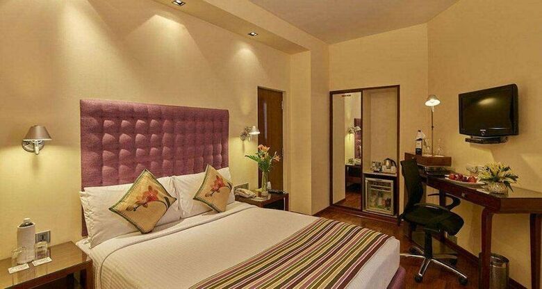 Hotel Royal Orchid Central Bangalore