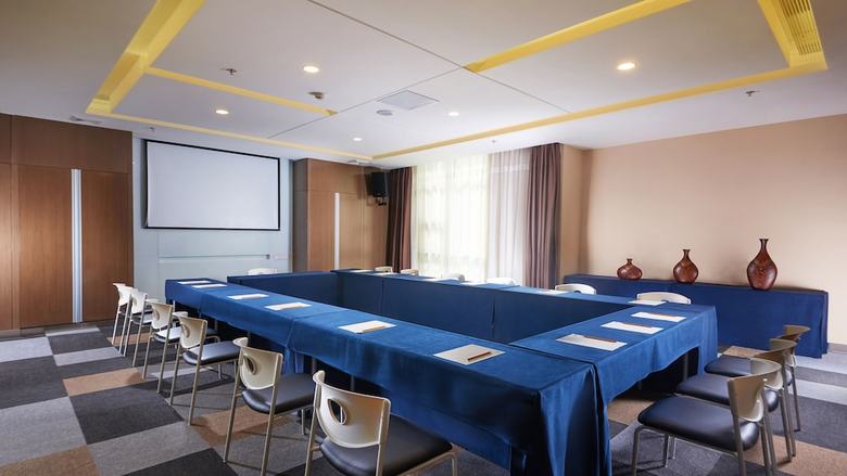 Hotel Holiday Inn Express Baoji City Centre