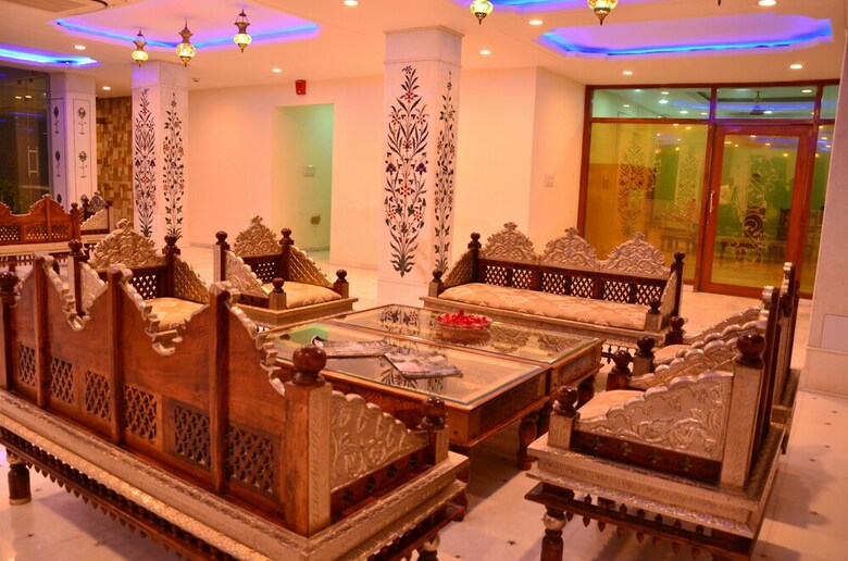 Hotel Crimson Park - The Heritage