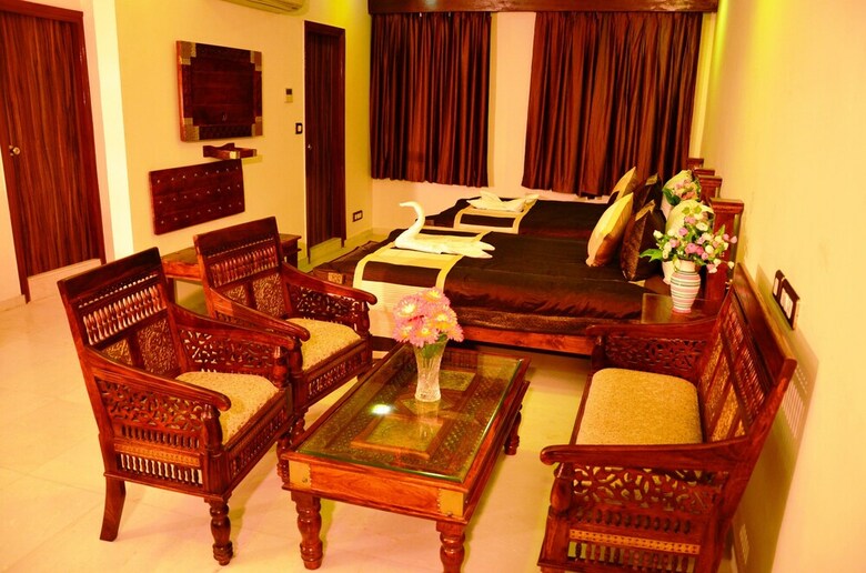 Hotel Crimson Park - The Heritage