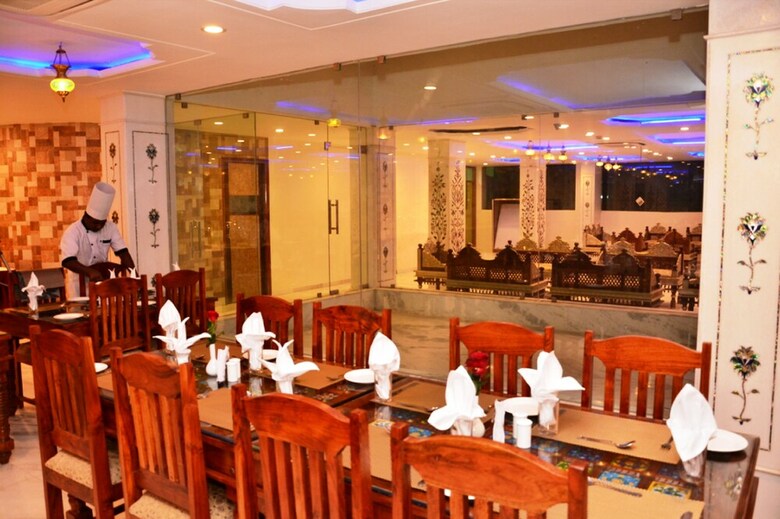 Hotel Crimson Park - The Heritage