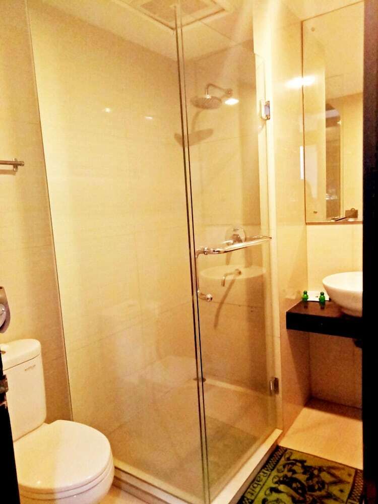 New Grand Park Hotel