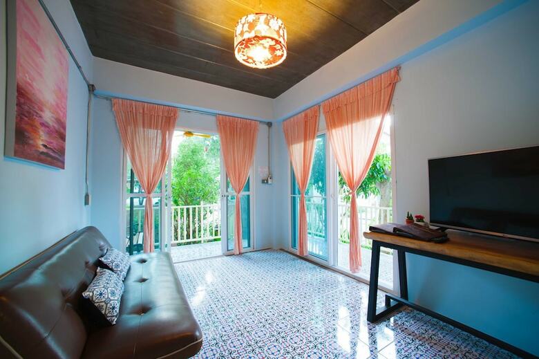 Hotel Baan Chokdee Pai Resort