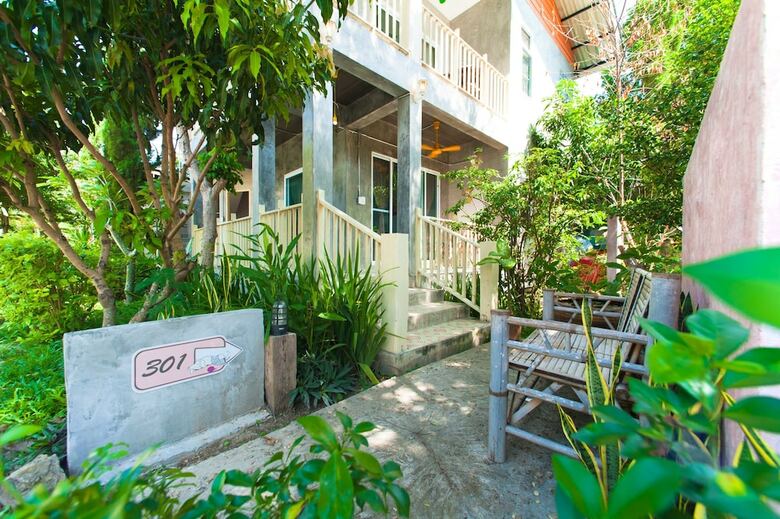 Hotel Baan Chokdee Pai Resort