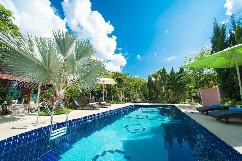 Hotel Baan Chokdee Pai Resort
