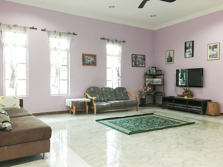 Kapal Terbang Guest House