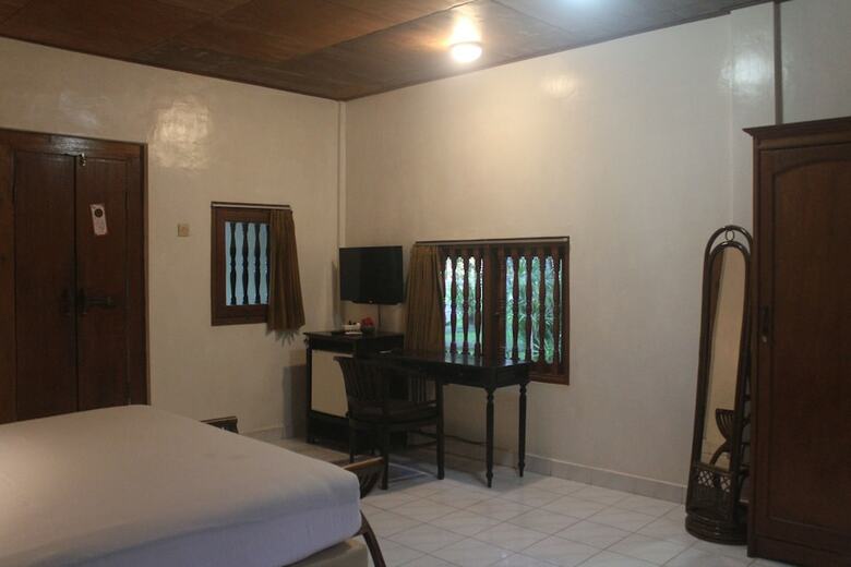 Hotel Suji Bungalow
