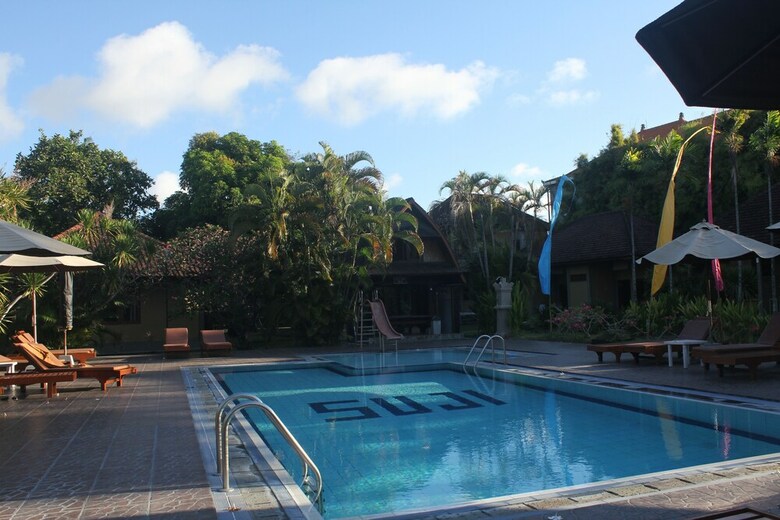 Hotel Suji Bungalow