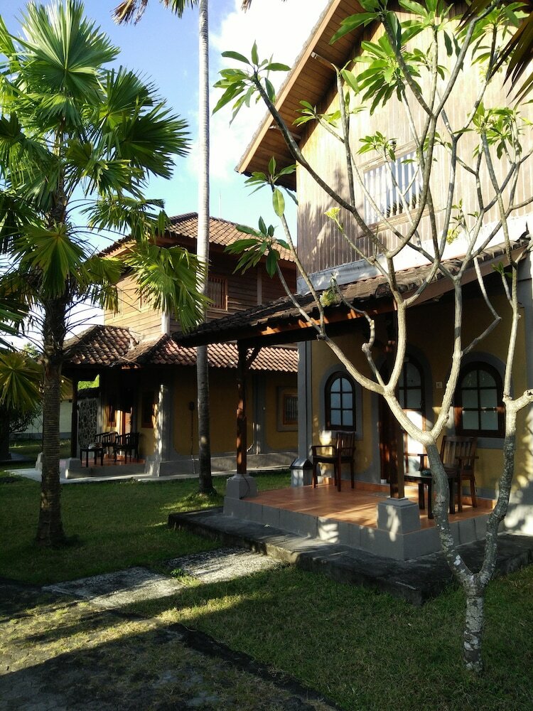 Hotel Suji Bungalow