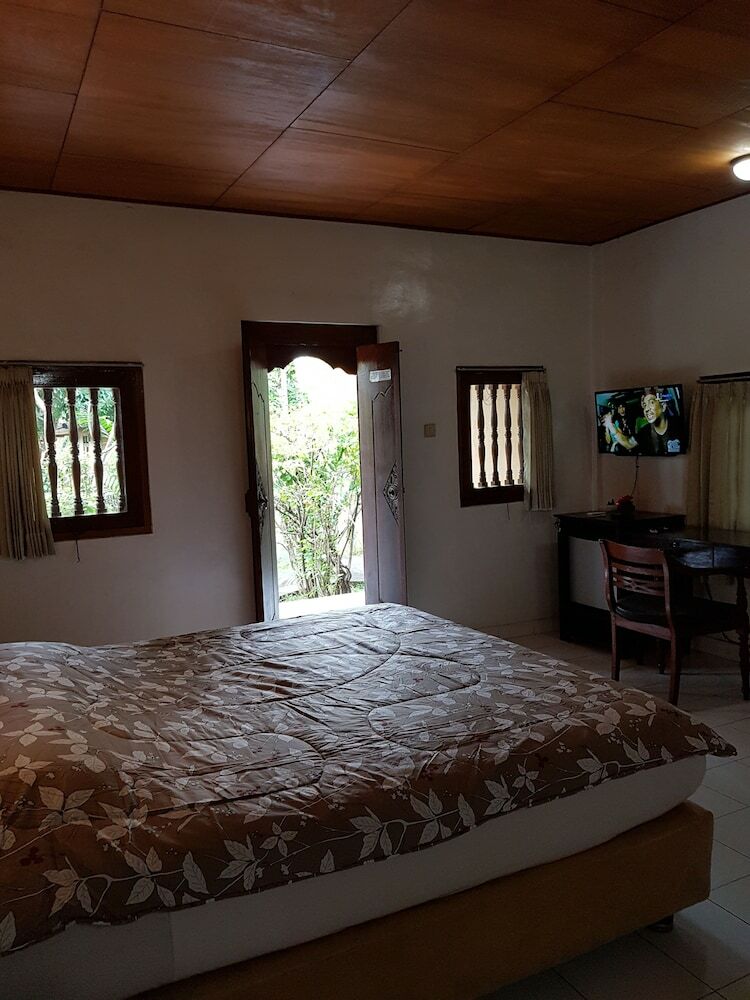 Hotel Suji Bungalow