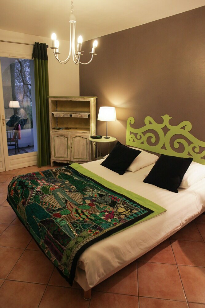 Hotel La Demeure Des Tilleuls