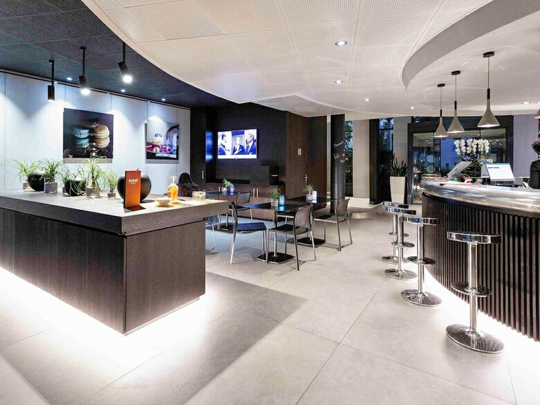 Hotel Novotel Suites Geneve Aeroport