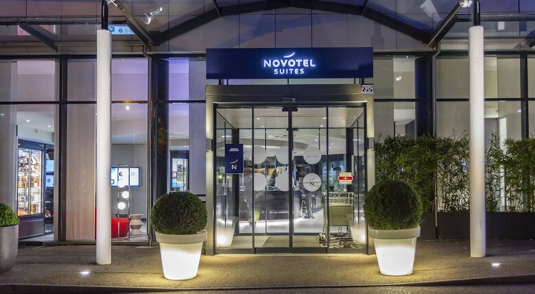 Hotel Novotel Suites Geneve Aeroport