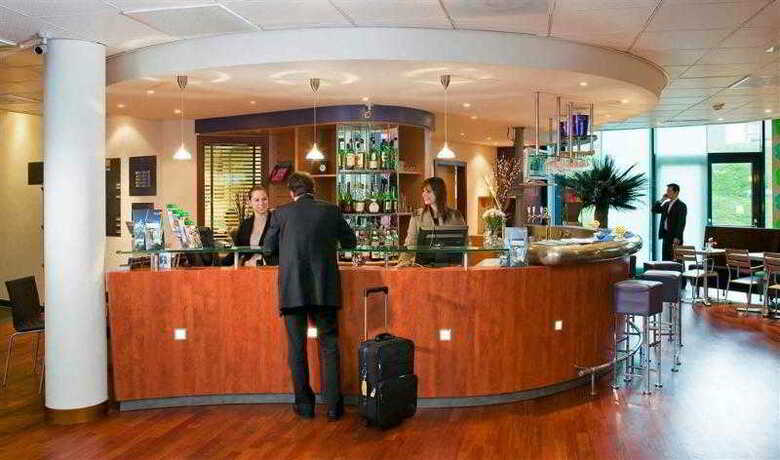 Hotel Novotel Suites Geneve Aeroport