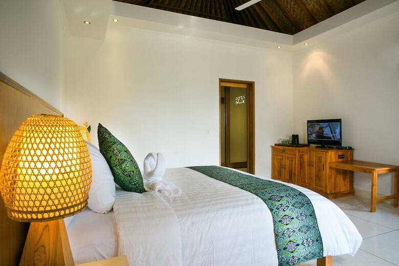 Hotel Pesantian Villa & Warung