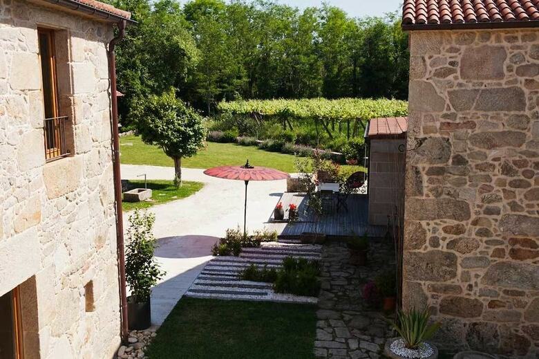 Agroturismo Os Lambr�ns