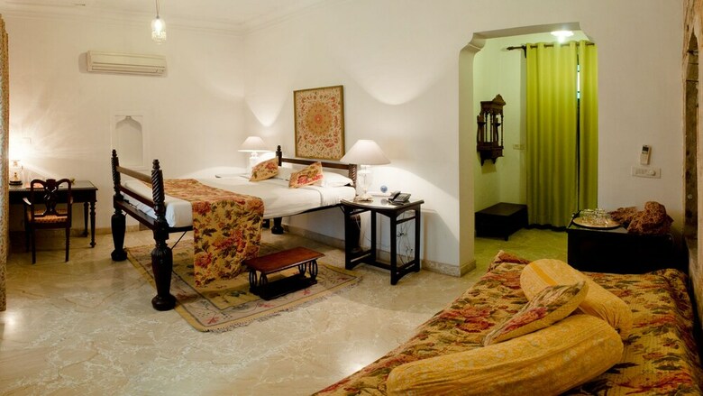 Hotel Neemrana's - Deo Bagh