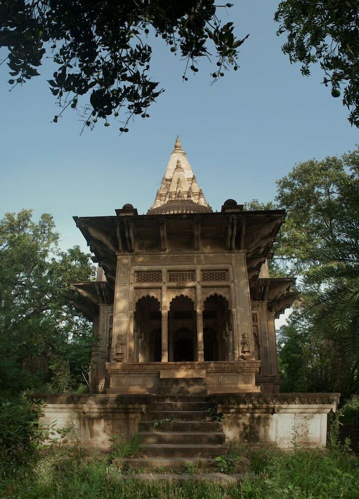 Hotel Neemrana's - Deo Bagh