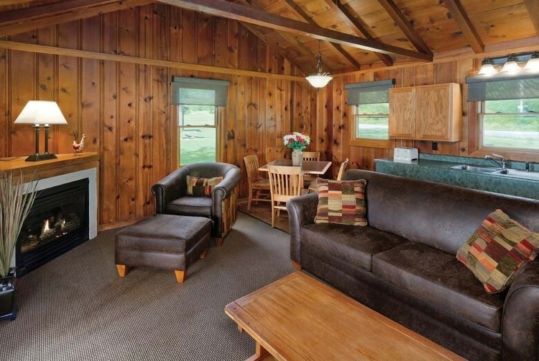 Hotel Hueston Woods Lodge & Conference Center
