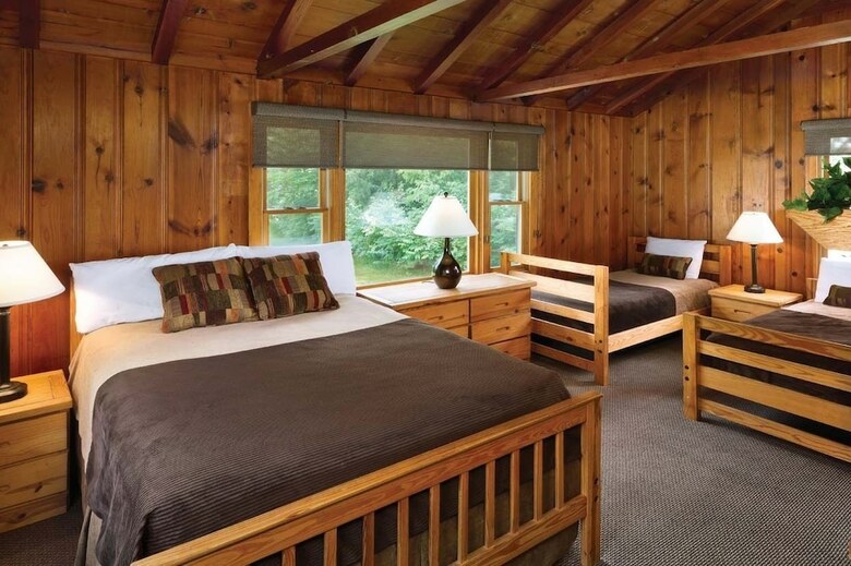 Hotel Hueston Woods Lodge & Conference Center