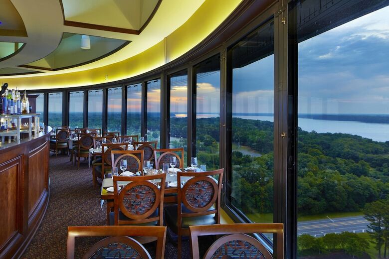 Apartamento Marriott Shoals Hotel And Spa