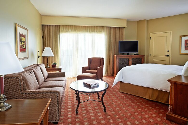 Apartamento Marriott Shoals Hotel And Spa