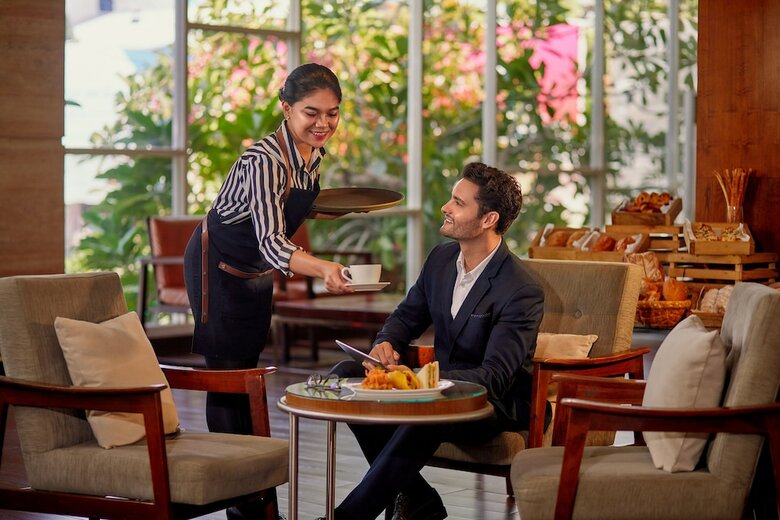 Hotel Four Points By Sheraton Makassar