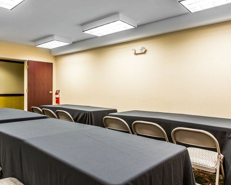 Hotel Comfort Inn East Windsor - Springfield