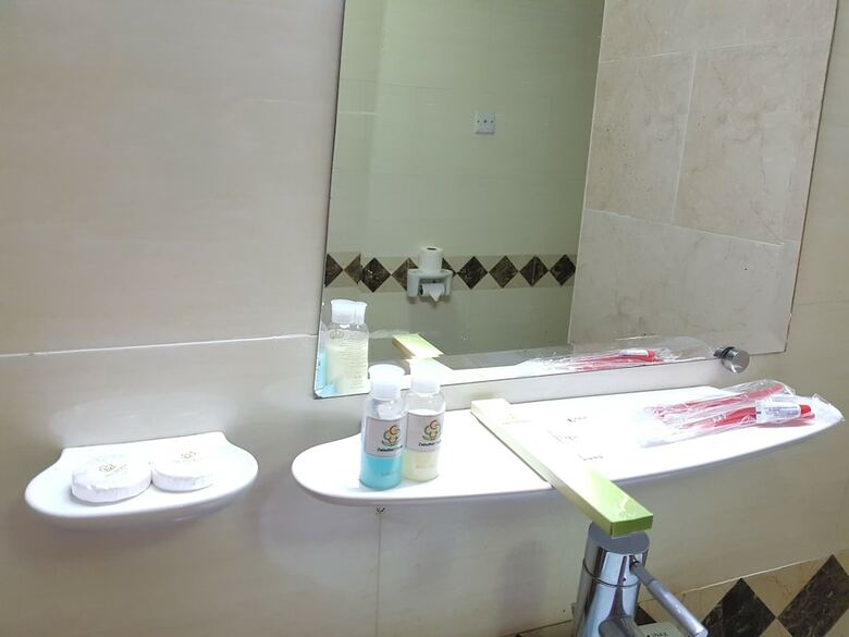 Zabu Thiri Hotel