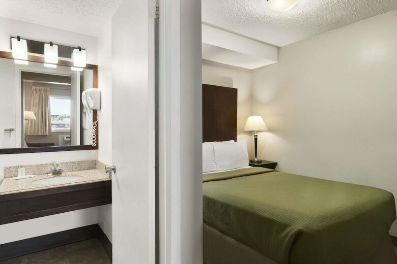 Motel Thriftlodge Saskatoon