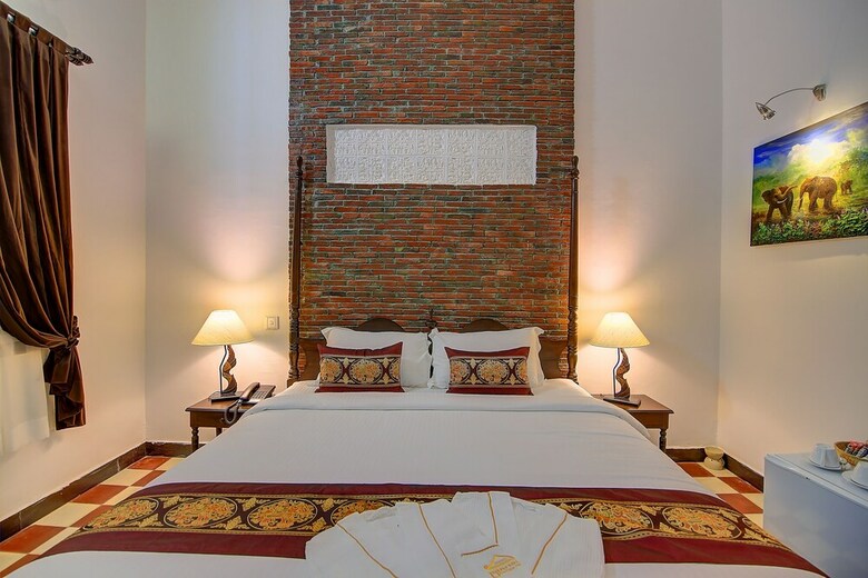 Prasats Boutique Hotel