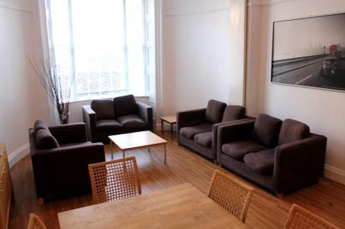 Acorn - Bedford Place Apartments