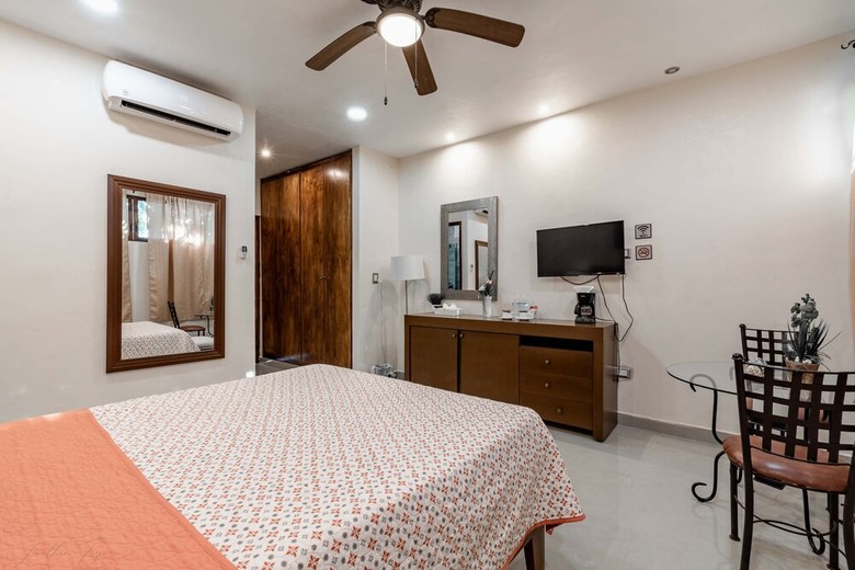 El Zagu�n Colonial By Guruhotel