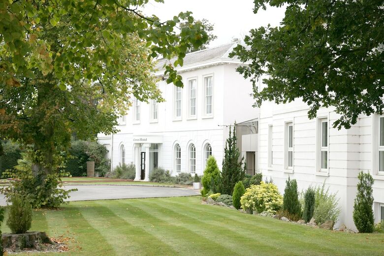 Hotel Manor Of Groves