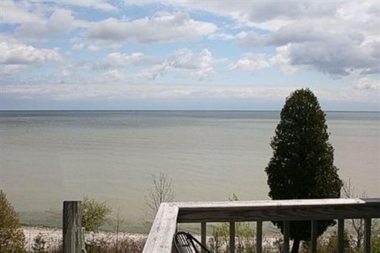 At The Waters Edge Bed & Breakfast