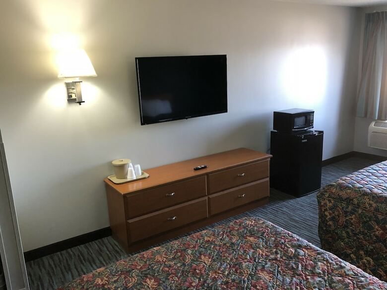 Motel Countryside Inn & Suites
