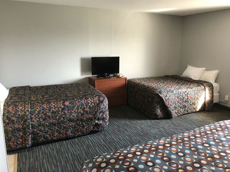 Motel Countryside Inn & Suites