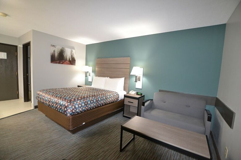 Motel Countryside Inn & Suites