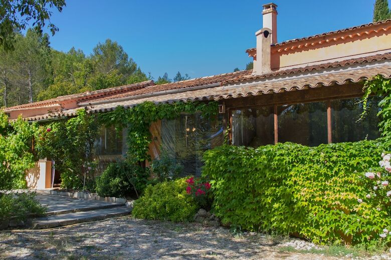 Apartamentos Gites de La R�parade