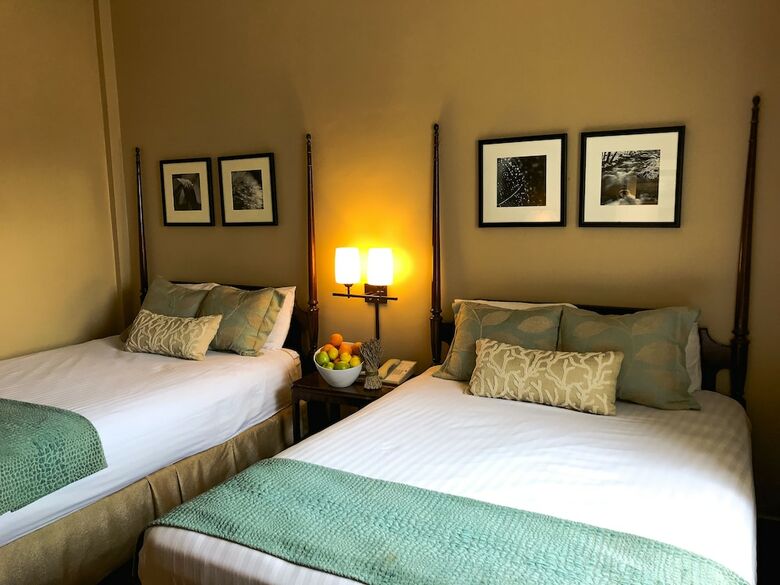 Hotel Mountain Lake Lodge