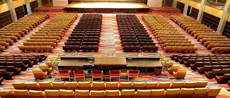 Gokulam Park Hotel & Convention Centre