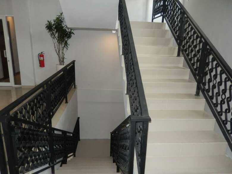 Grand Amira Hotel