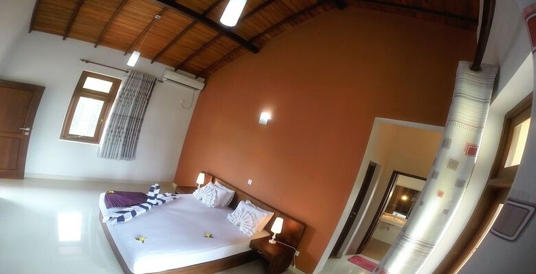 Hotel Airport Villa